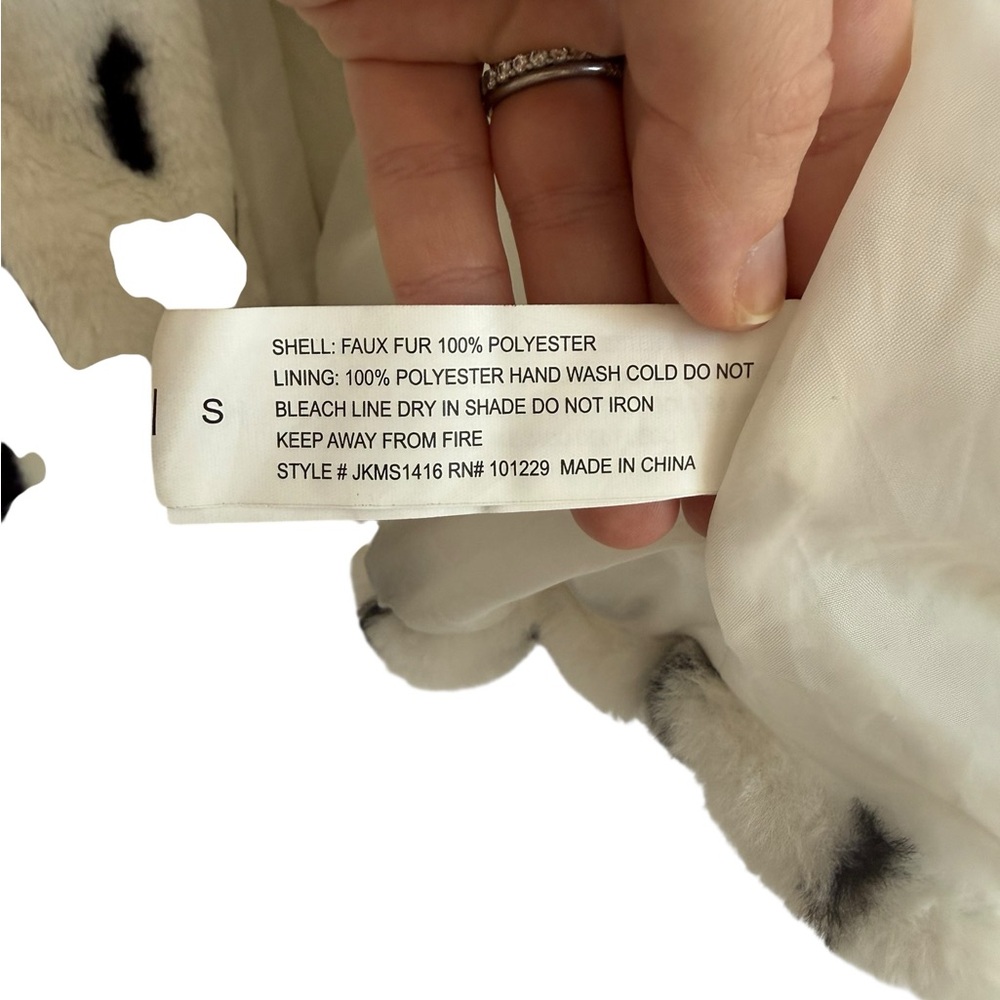 Jade & Ivory White and Black Cow Print Faux Fur Cropped Jacket, Size Small - Picture 5 of 6